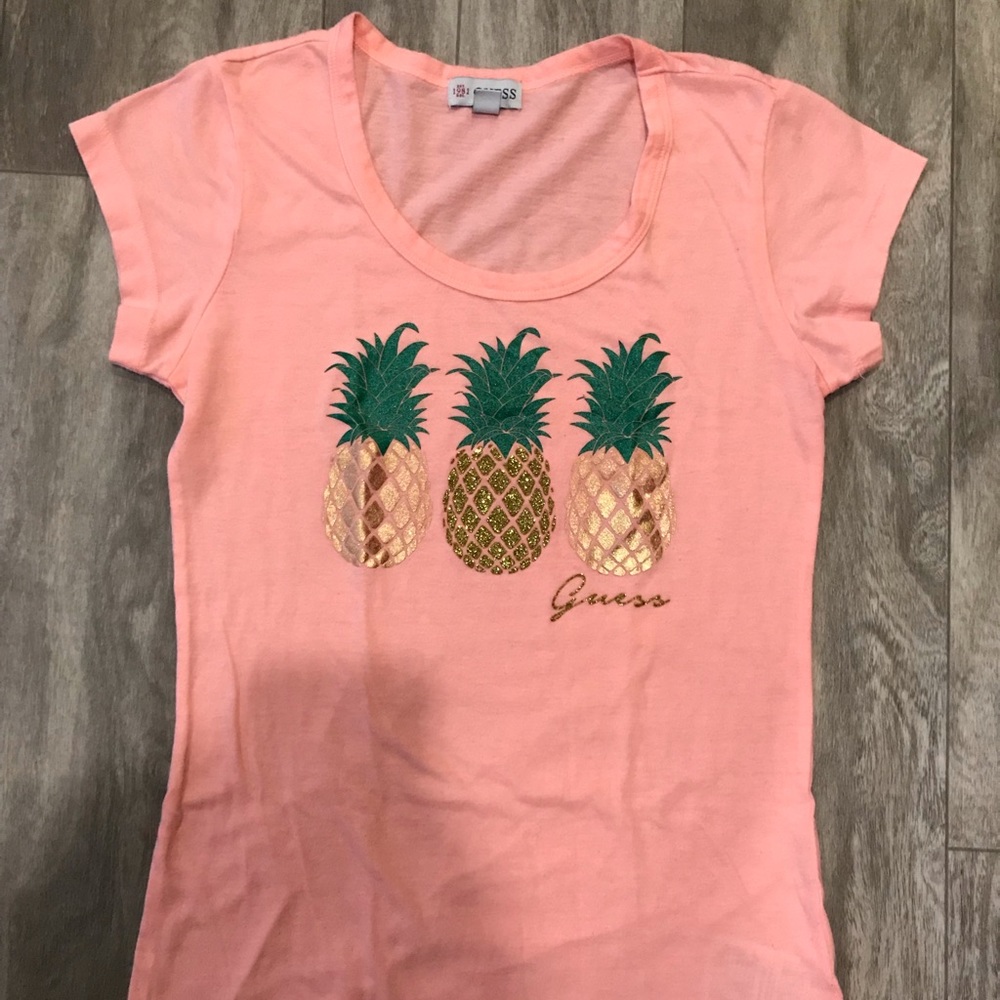 Guess T-shirt